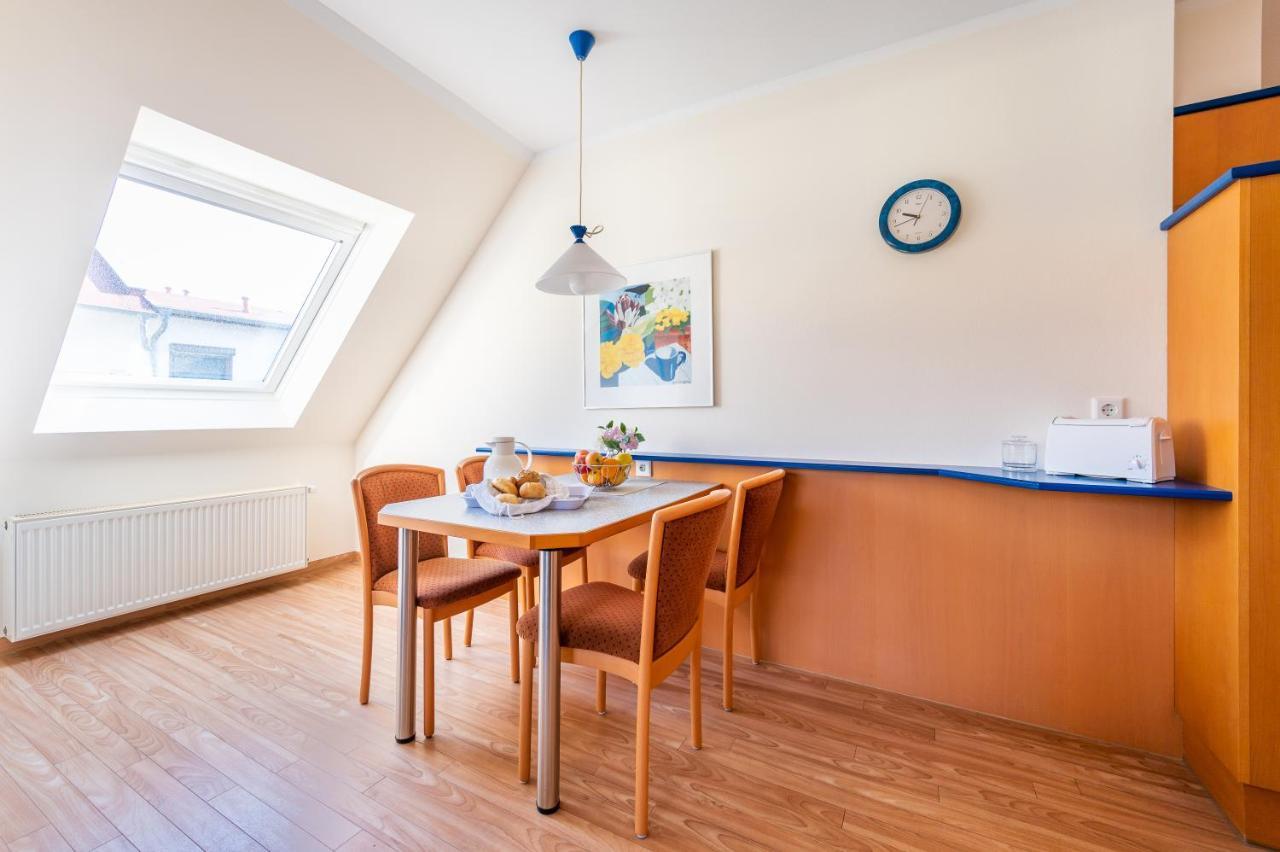 Ferienwohnungen Margaretha Sellin  Extérieur photo